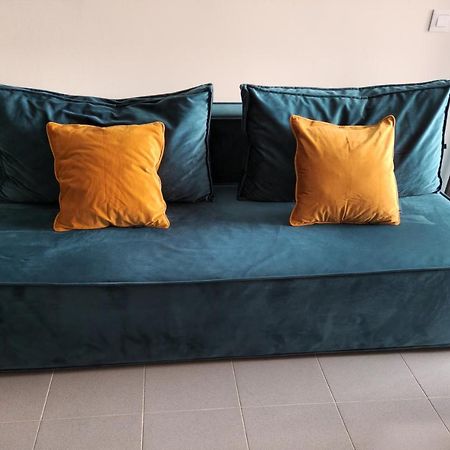 Moderno Apartamento Colon Con Vistas Al Mar كاليبي المظهر الخارجي الصورة