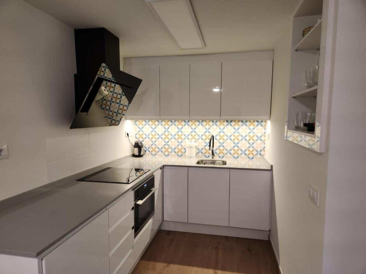 Moderno Apartamento Colon Con Vistas Al Mar كاليبي المظهر الخارجي الصورة